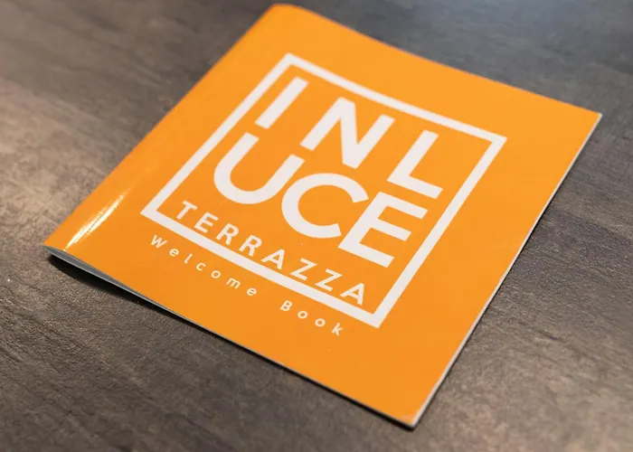 Inluce Terrazza شقة